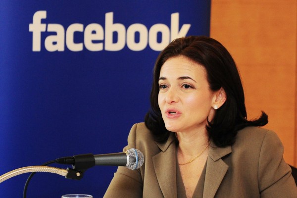 Cuộc đời như mơ của nữ tỷ phú Facebook Sheryl Sandberd  